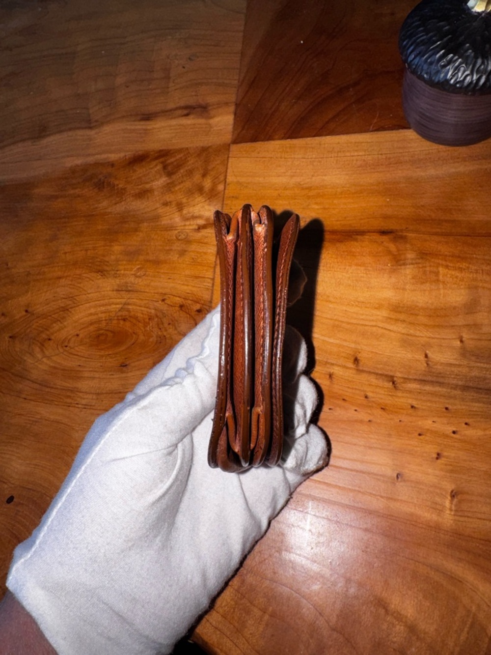 Louis Vuitton
LV Monogram Coated Canvas Pochette Porte-Monnaie - Picture 4 of 12